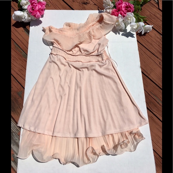 AMERICAN RAG RUFFLE OFF SHOULDER DRESS - Picture 9 of 14